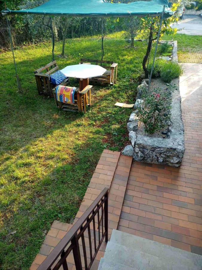 Apartment Studio Zvonka Zambratija  Bagian luar foto